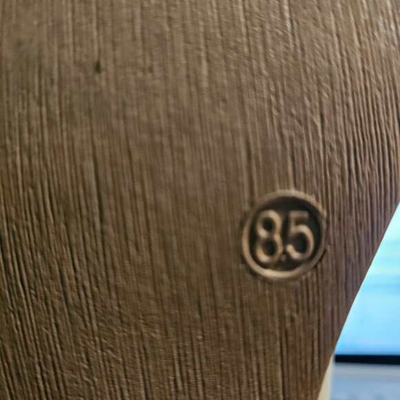 Vepose Women's Ankle Boots Low Heels Chunky Cutout Ankle Boots. Size 8.5. - Picture 7 of 7